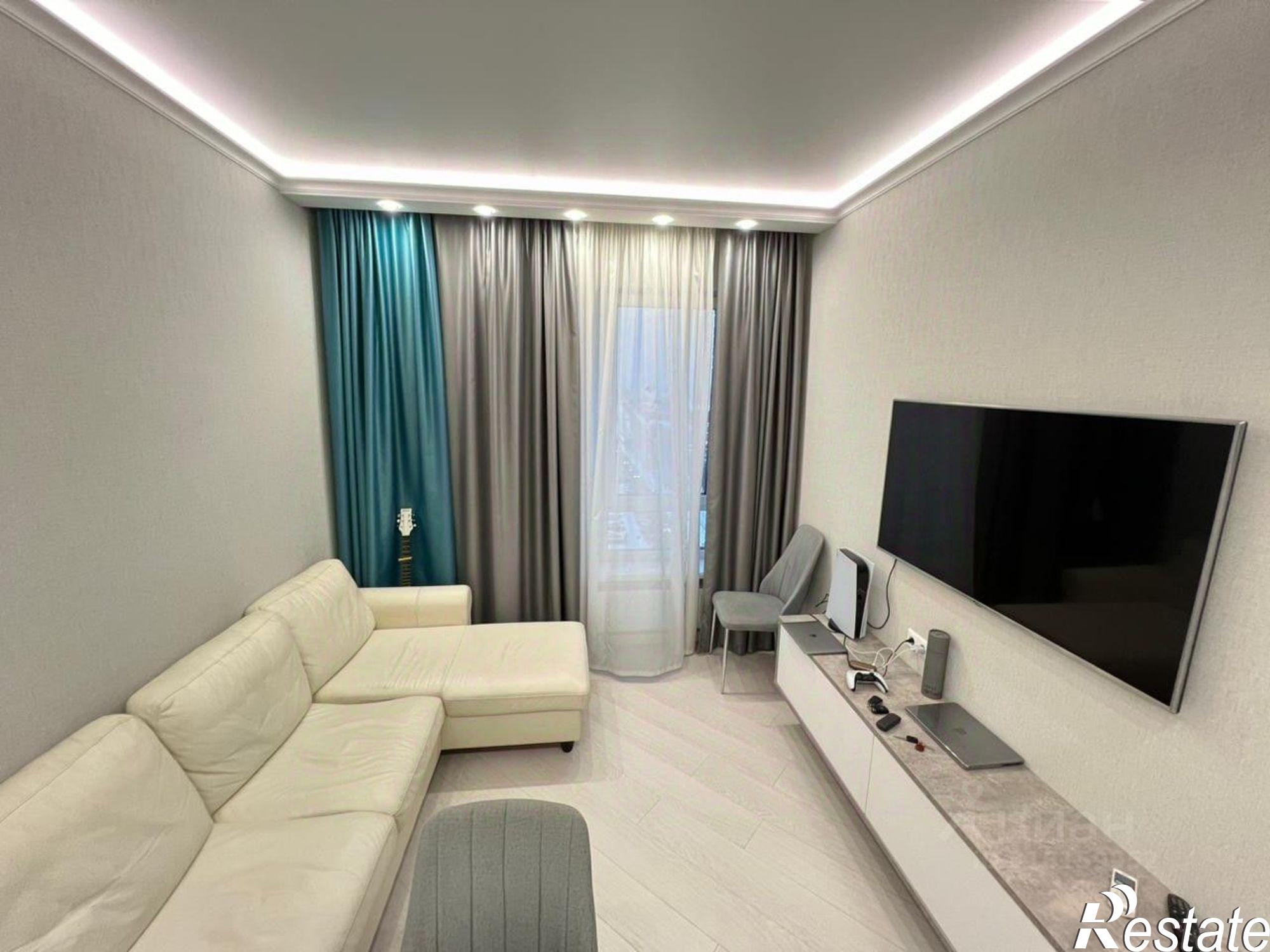 Сдать квартиру за 60 000 рублей на улица Ленина, 75