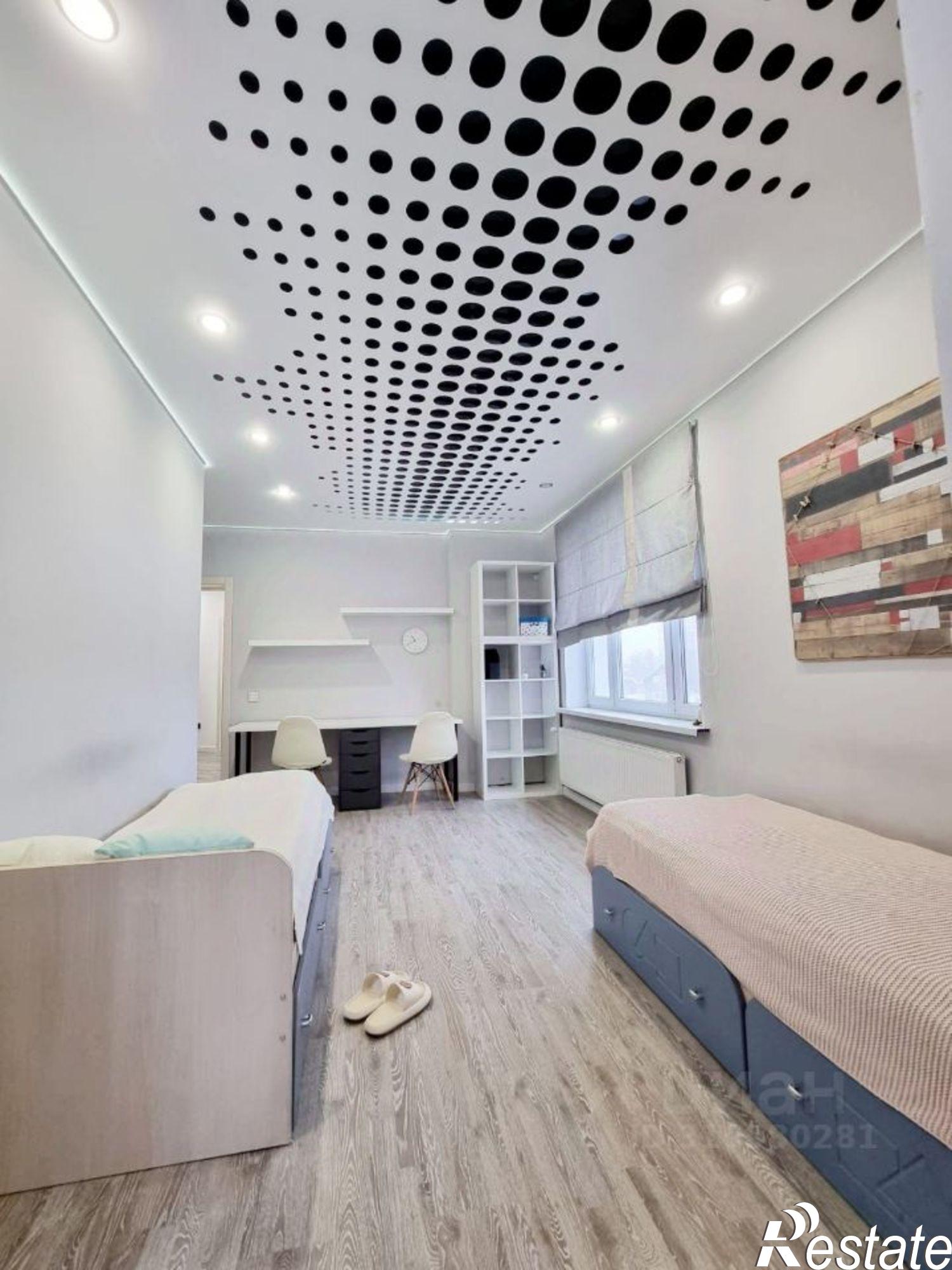 Сдать квартиру за 50 000 рублей на Большая Московская улица, 13