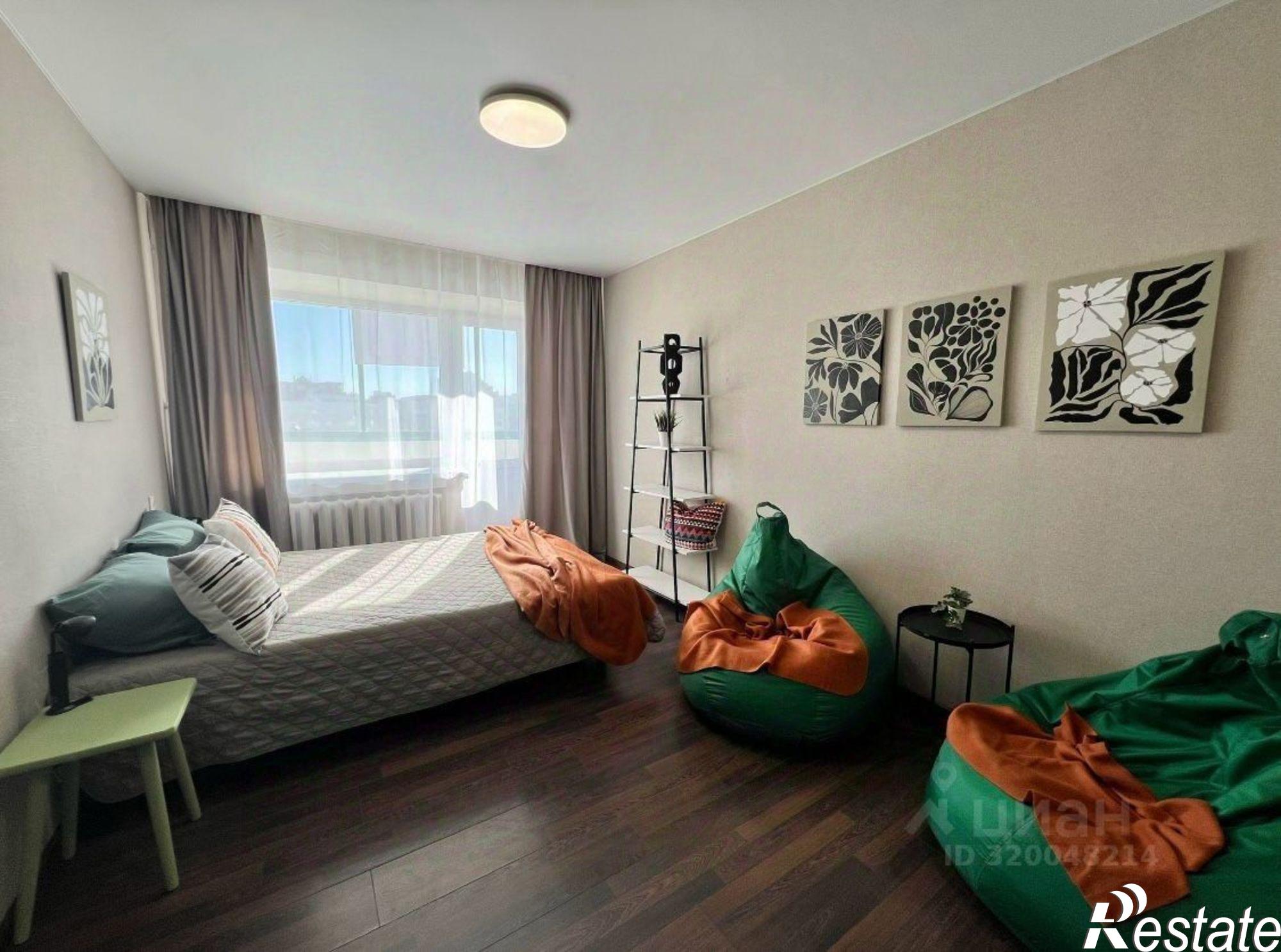 Сдать квартиру за 37 000 рублей на улица 50-летия Октября, 3