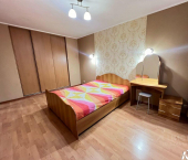 2-комн, 46кв м, этаж 1/9 улица Бессонова, 21