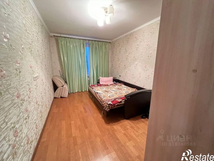 3-комн квартира улица Набережная реки Уфы, 3/6,  д. 3/6