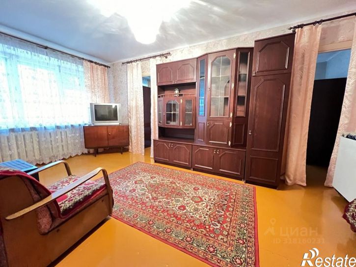 3-комн квартира проспект Октября, 37/2,  д. 37/2