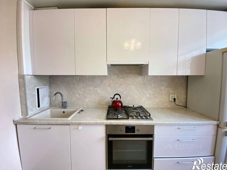 3-комн квартира улица Джалиля Киекбаева, 15,  д. 15