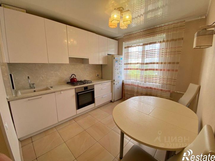 3-комн квартира улица Джалиля Киекбаева, 15,  д. 15