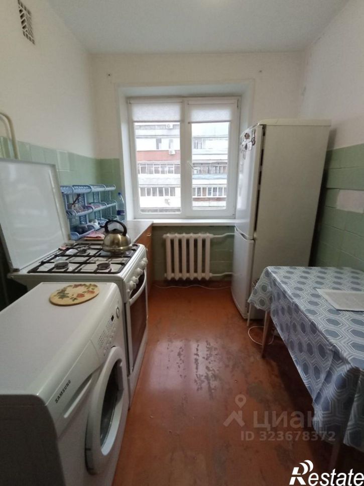 3-комн квартира улица Степана Злобина, 32/2,  д. 32/2