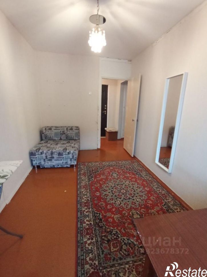 3-комн квартира улица Степана Злобина, 32/2,  д. 32/2