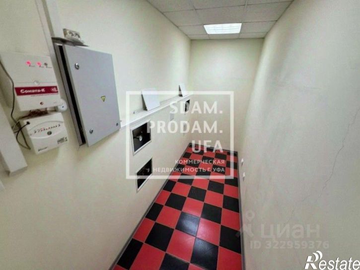 Торговое помещение улица Ахметова, 273,  д. 273
