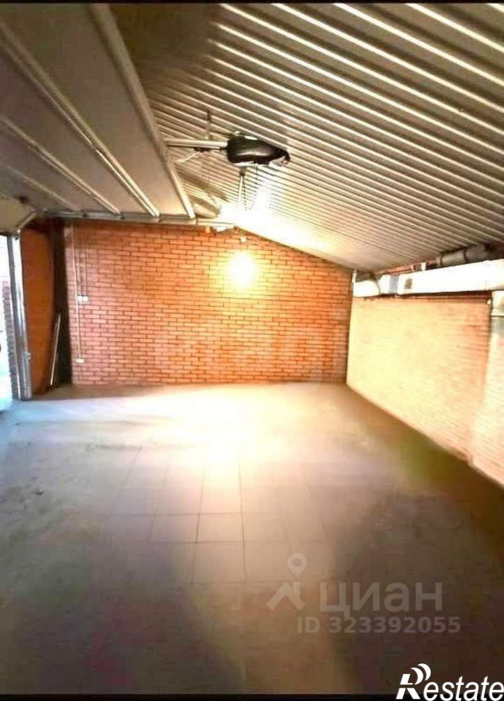 Гараж/парковка улица Крупской, 8,  д. 8