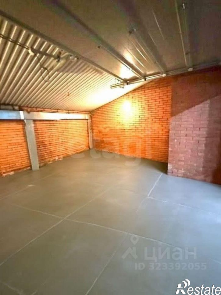 Гараж/парковка улица Крупской, 8,  д. 8