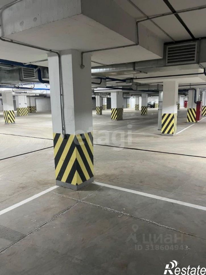 Гараж/парковка улица Минигали Губайдуллина, 10/1,  д. 10/1