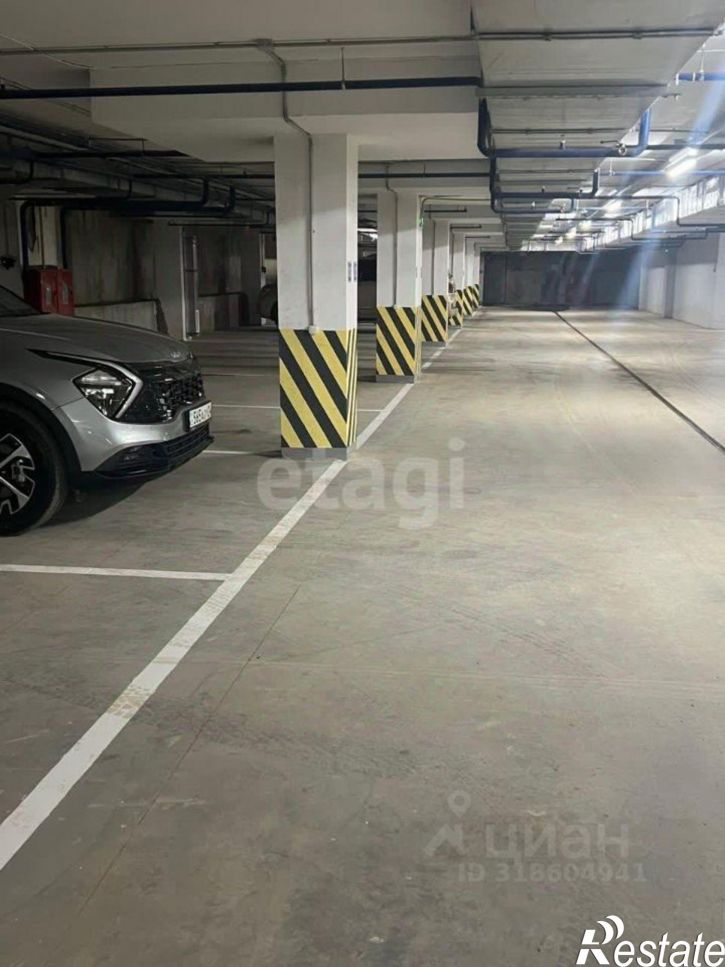 Гараж/парковка улица Минигали Губайдуллина, 10/1,  д. 10/1