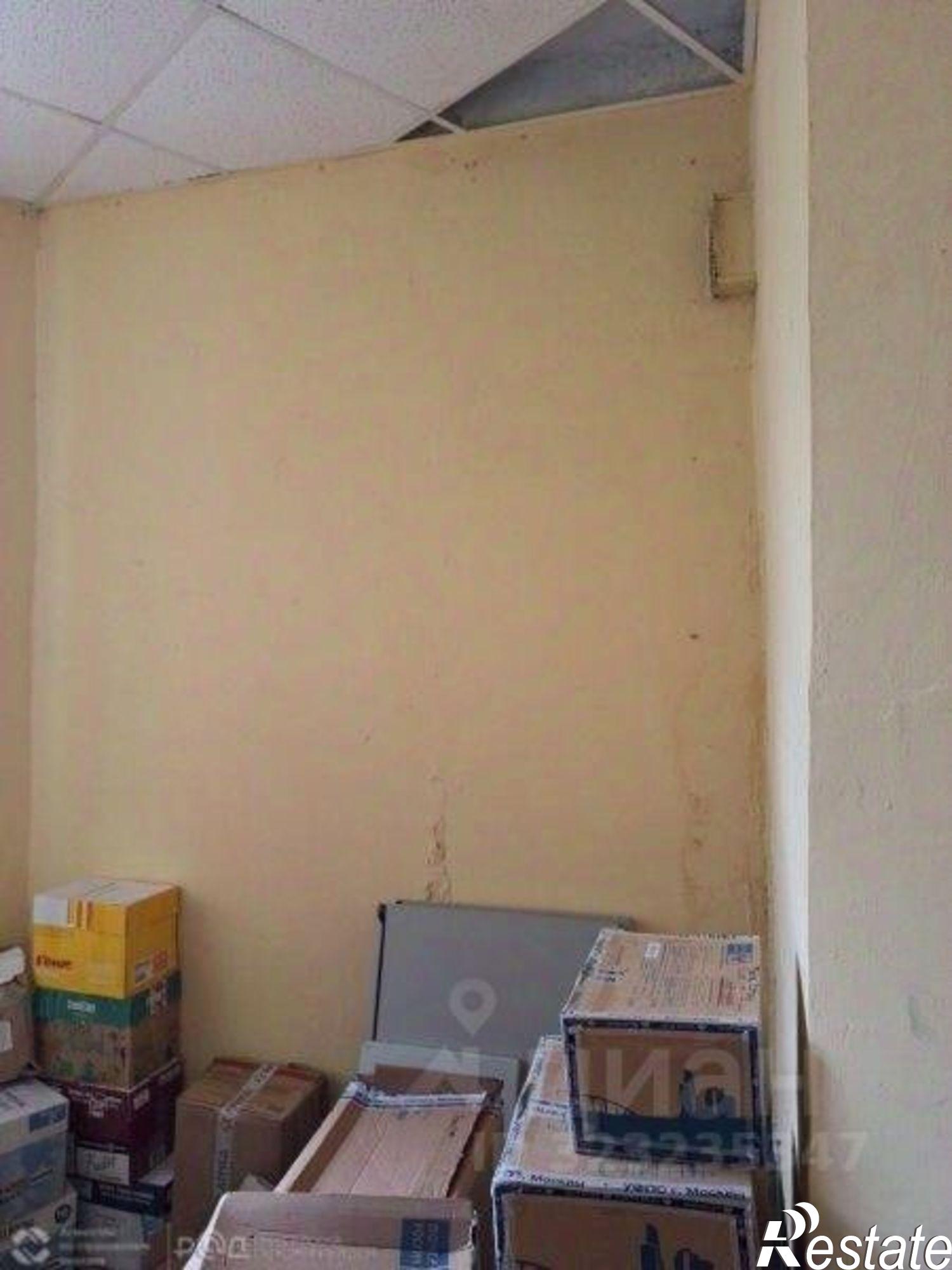 Купить офис, помещение под офис за 20 914 200 рублей на улица Левитана, 38