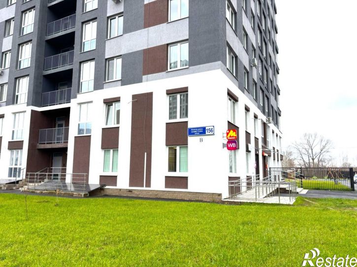 1-комн квартира улица Ахметова, 156,  д. 156