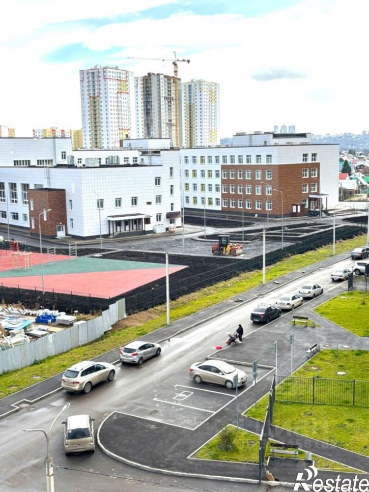 1-комн квартира улица Ахметова, 156,  д. 156