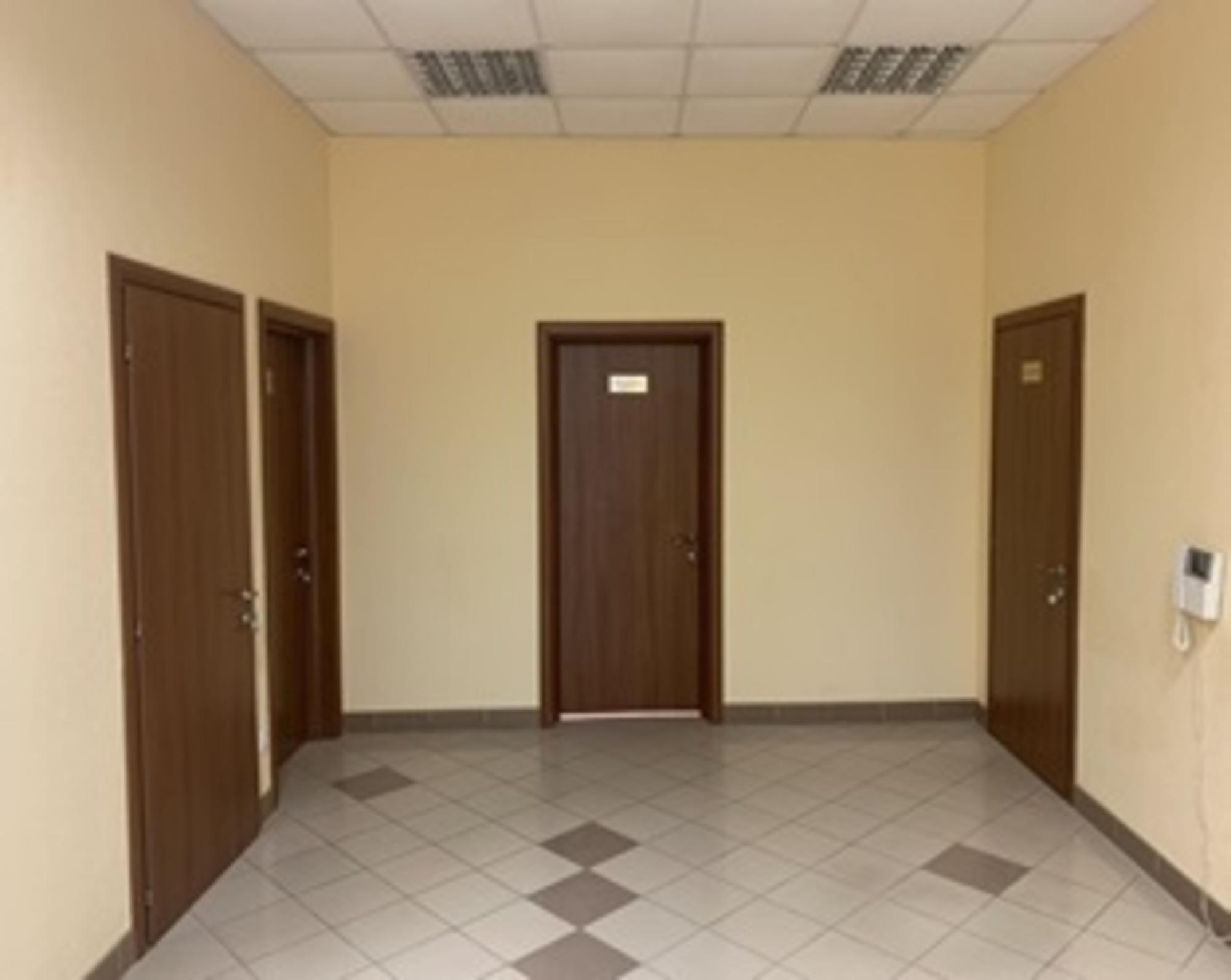 Купить помещение свободного назначения за 16 395 000 рублей на Зеленогорская улица, д.13