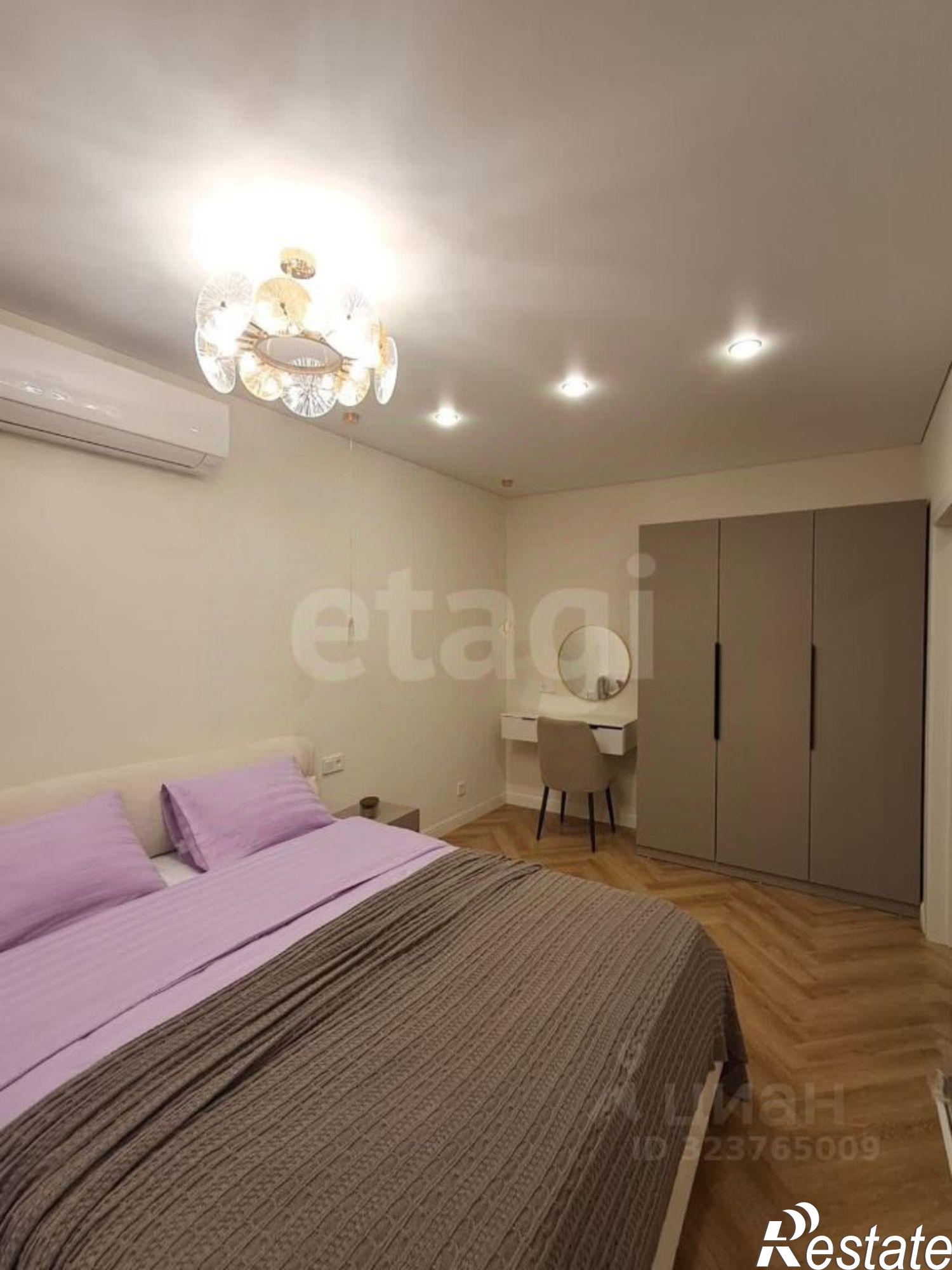 Сдать квартиру за 55 000 рублей на бульвар Ибрагимова, 90/2