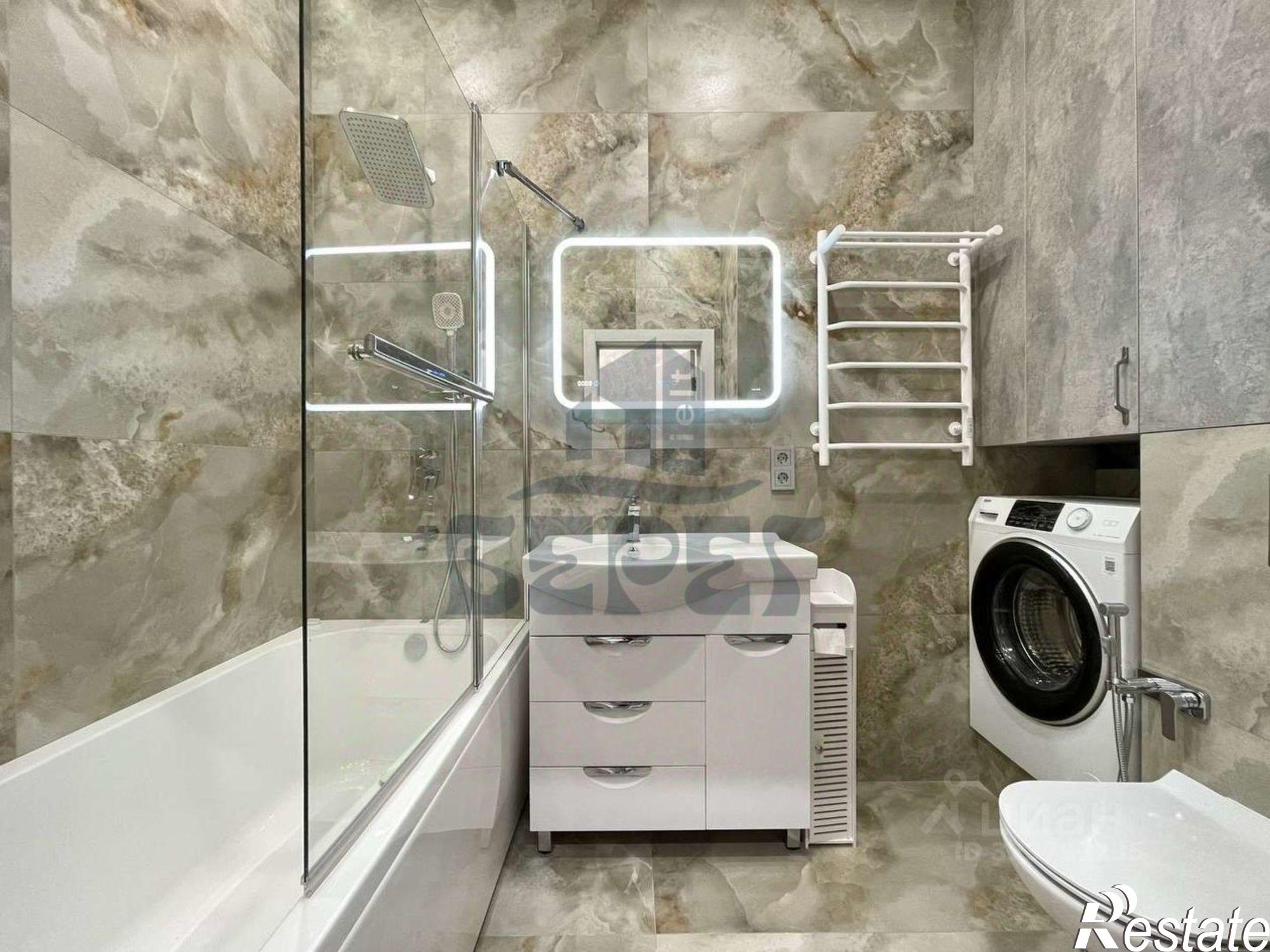 Сдать квартиру за 49 990 рублей на улица Менделеева, 132/1