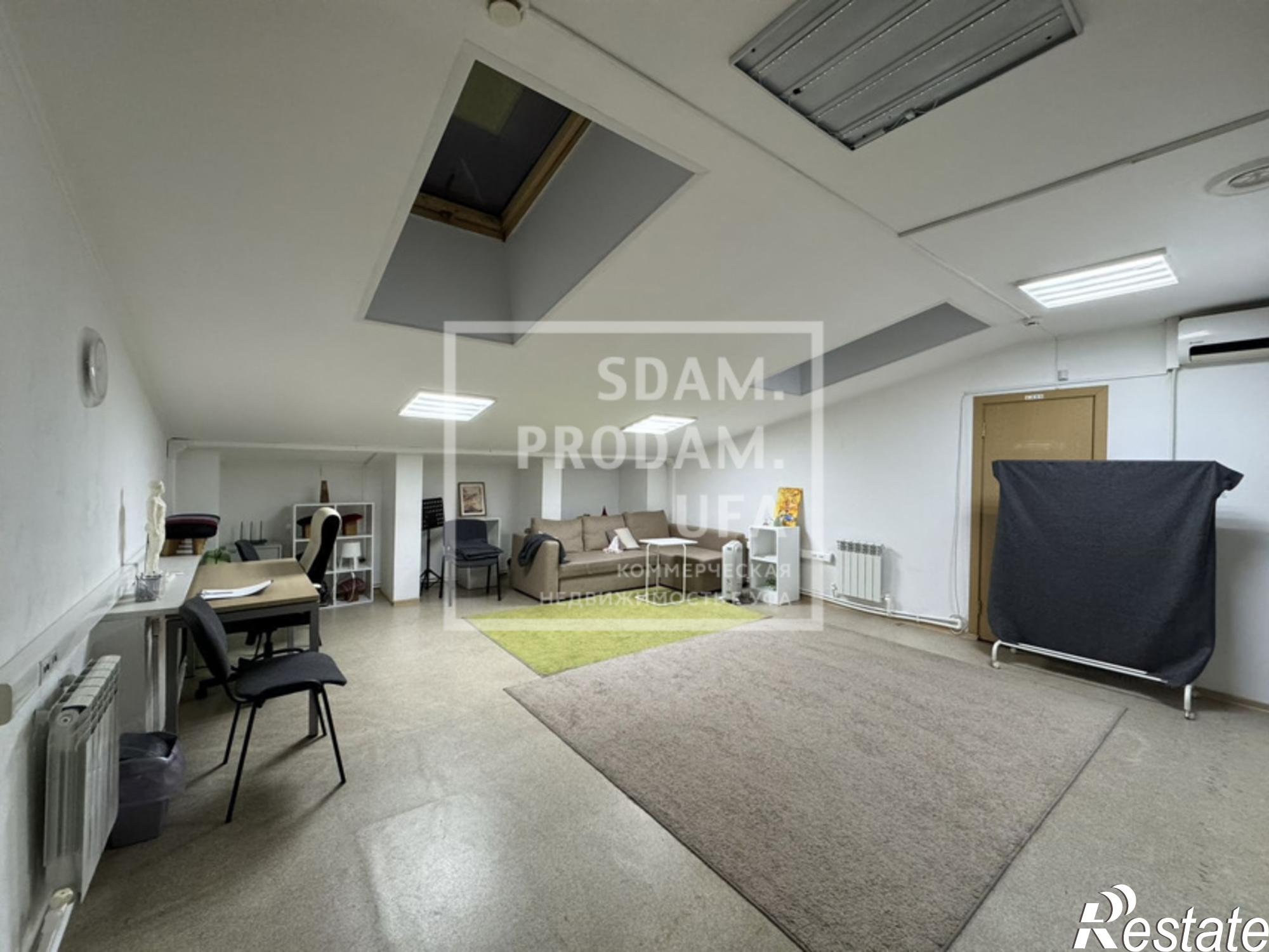 Сдать офис, помещение под офис за 70 000 рублей на Революционная улица, д.111/1