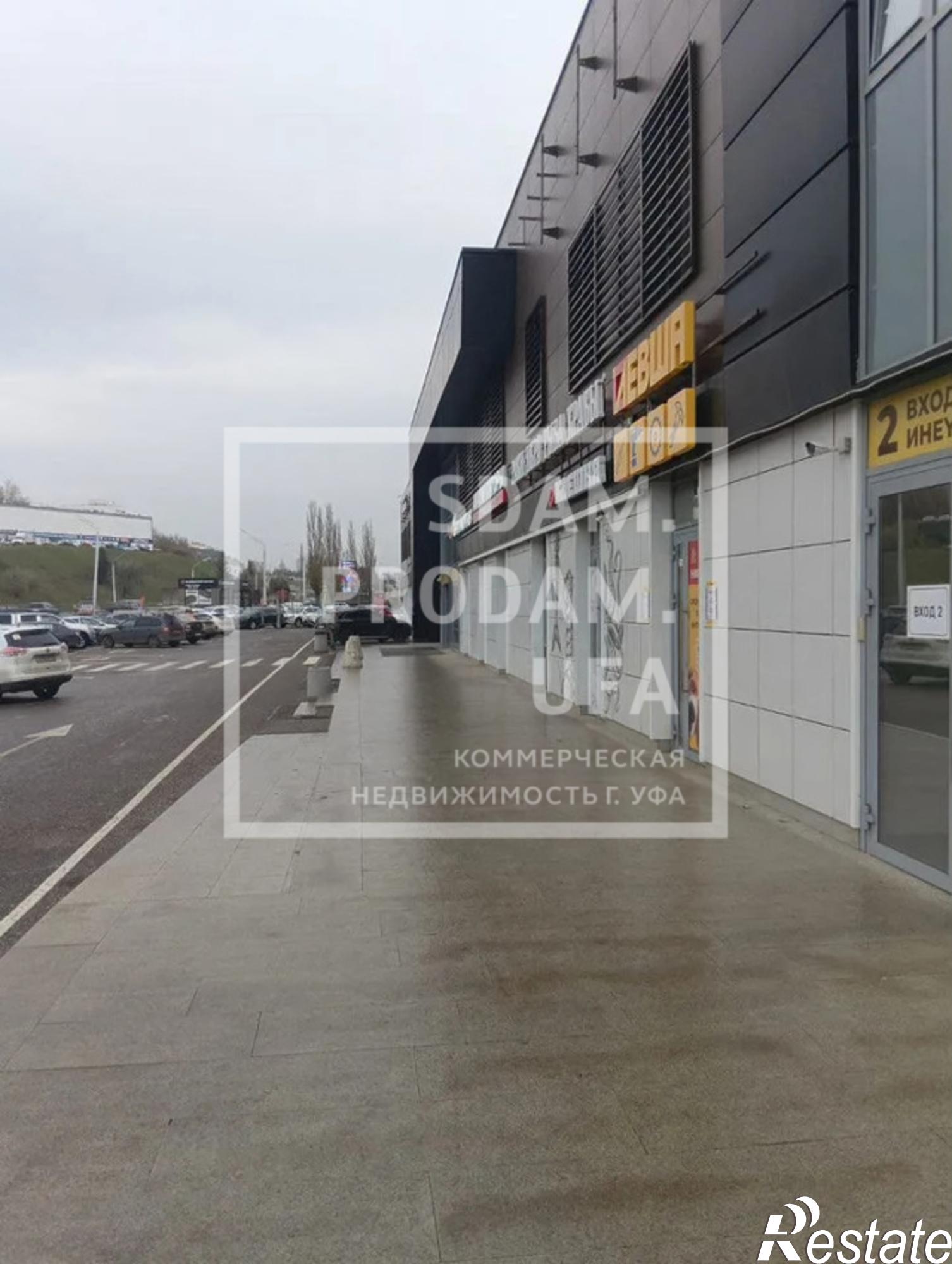 Сдать торговое помещение за 120 000 рублей на Салавата Юлаева проспект, д.34