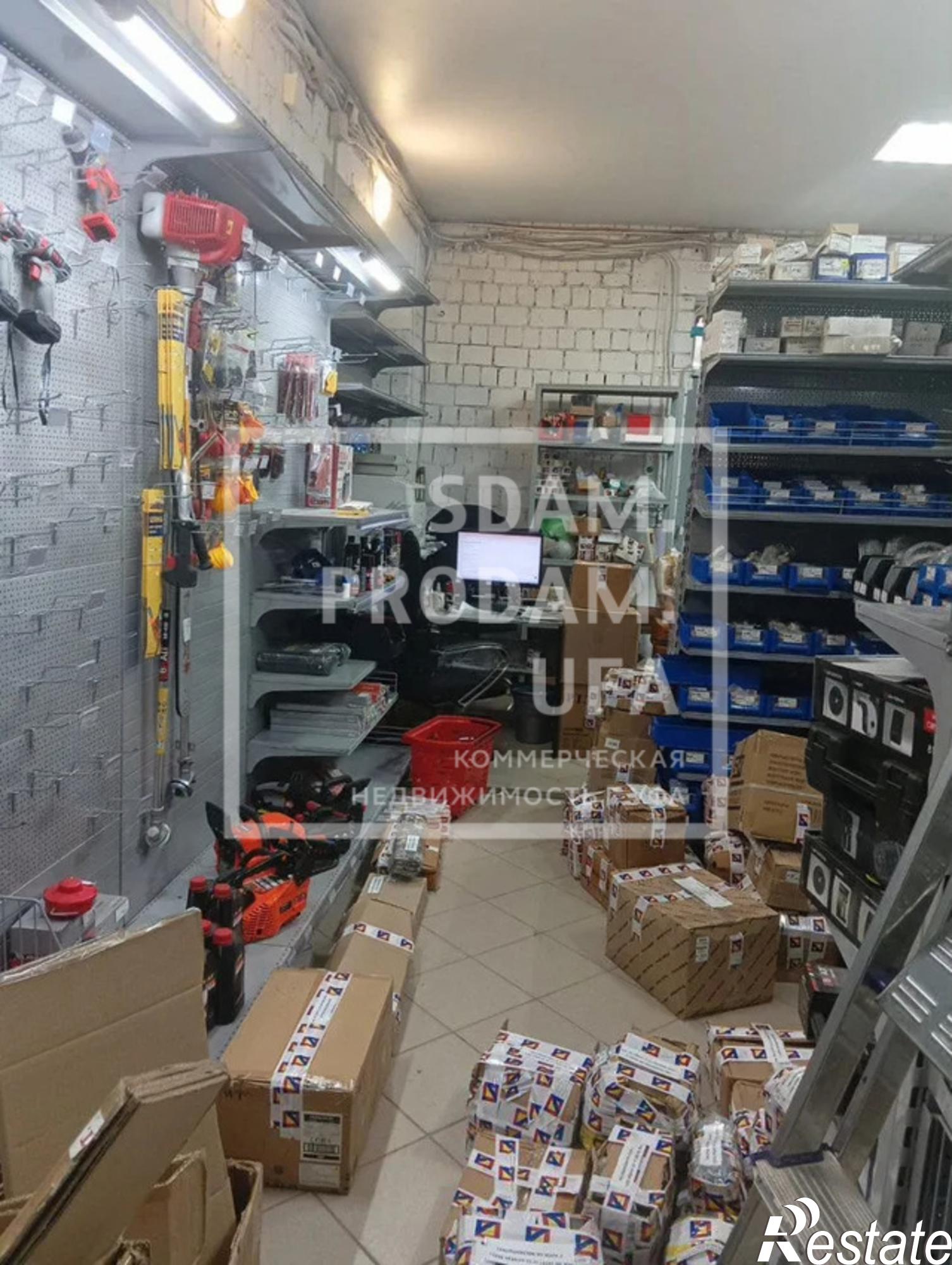 Сдать торговое помещение за 120 000 рублей на Салавата Юлаева проспект, д.34