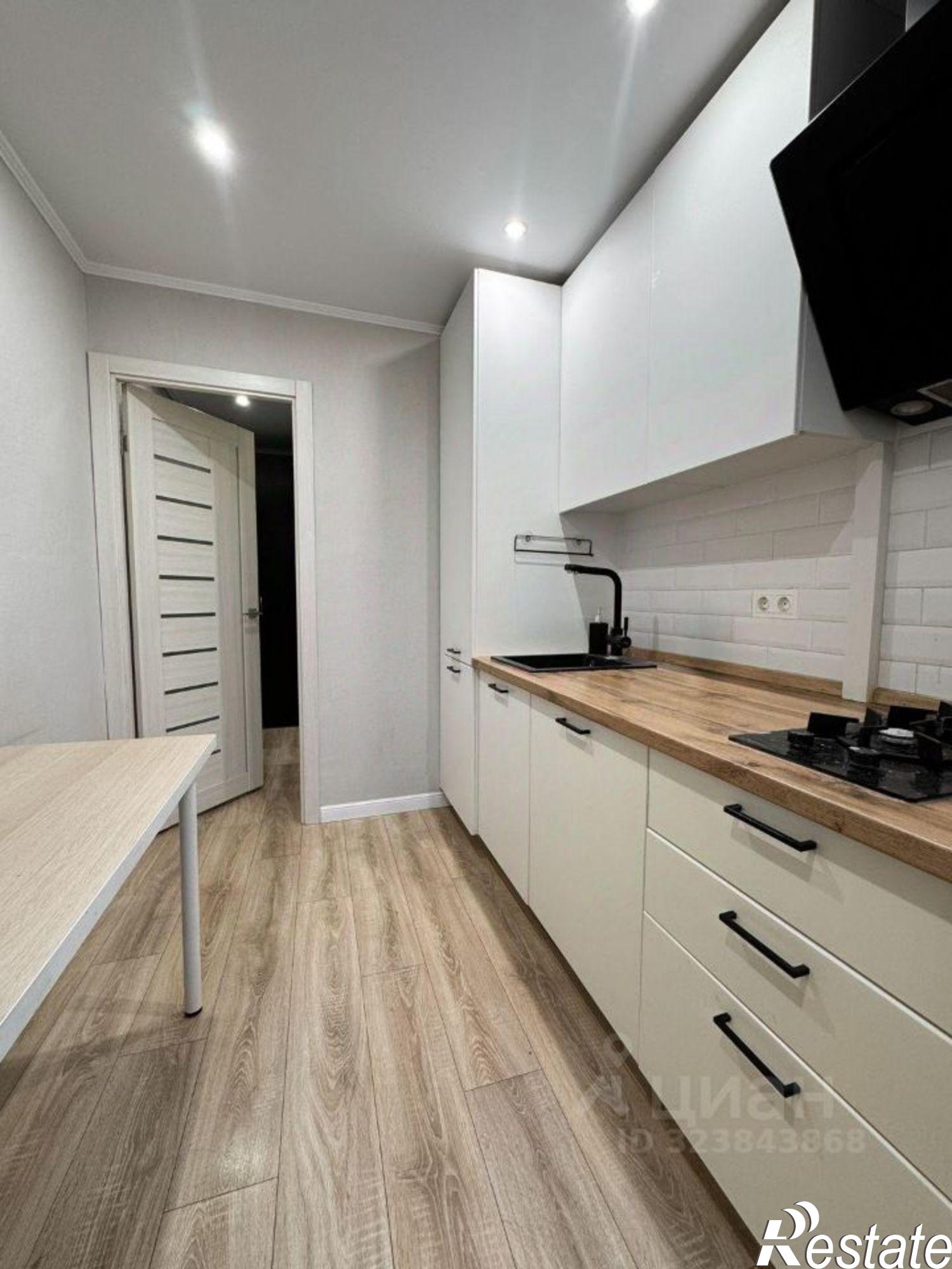 Сдать квартиру за 36 740 рублей на ул Рабкоров, 3