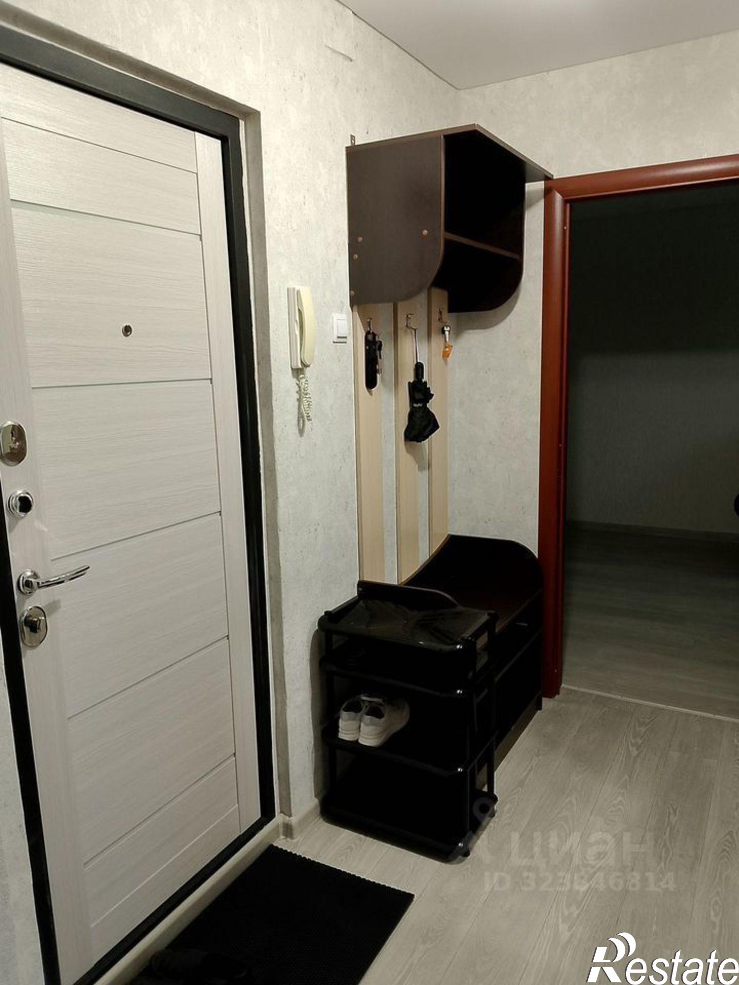 Сдать квартиру за 23 000 рублей на ул Рабкоров, 14 1