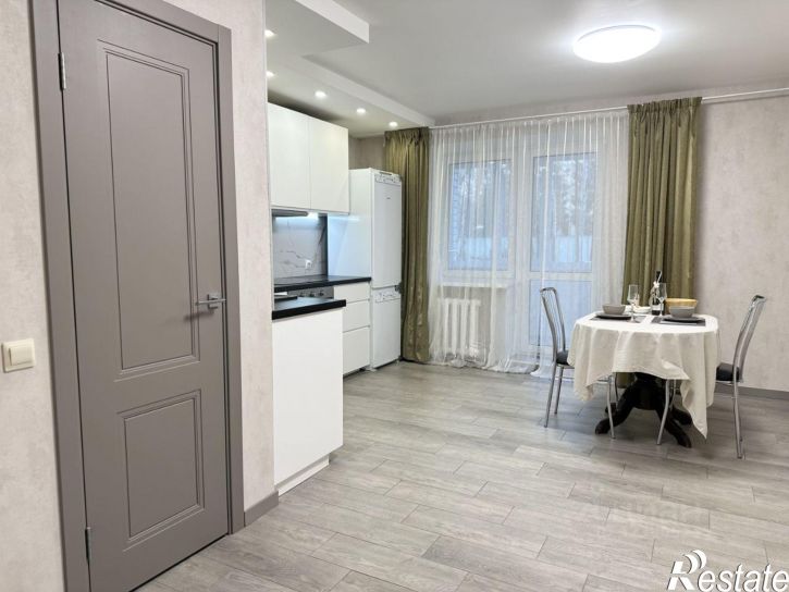 2-комн квартира улица Генерала Горбатова, 11/1,  д. 11/1