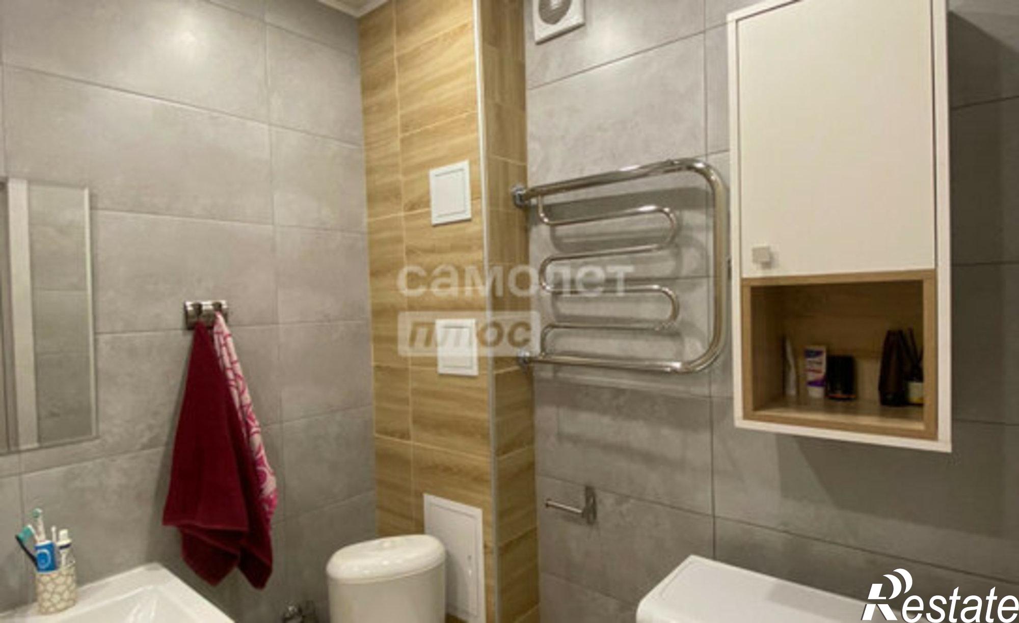 Купить квартиру за 4 799 000 рублей на улица Лётчика Кобелева, 3/2