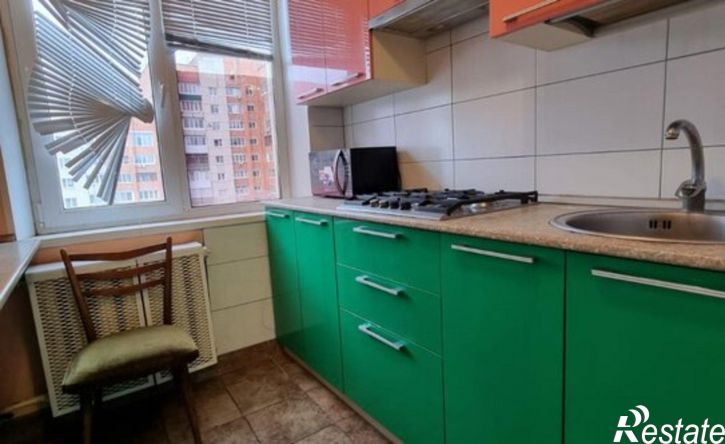 1-комн квартира Революционная улица, 80,  д. 80