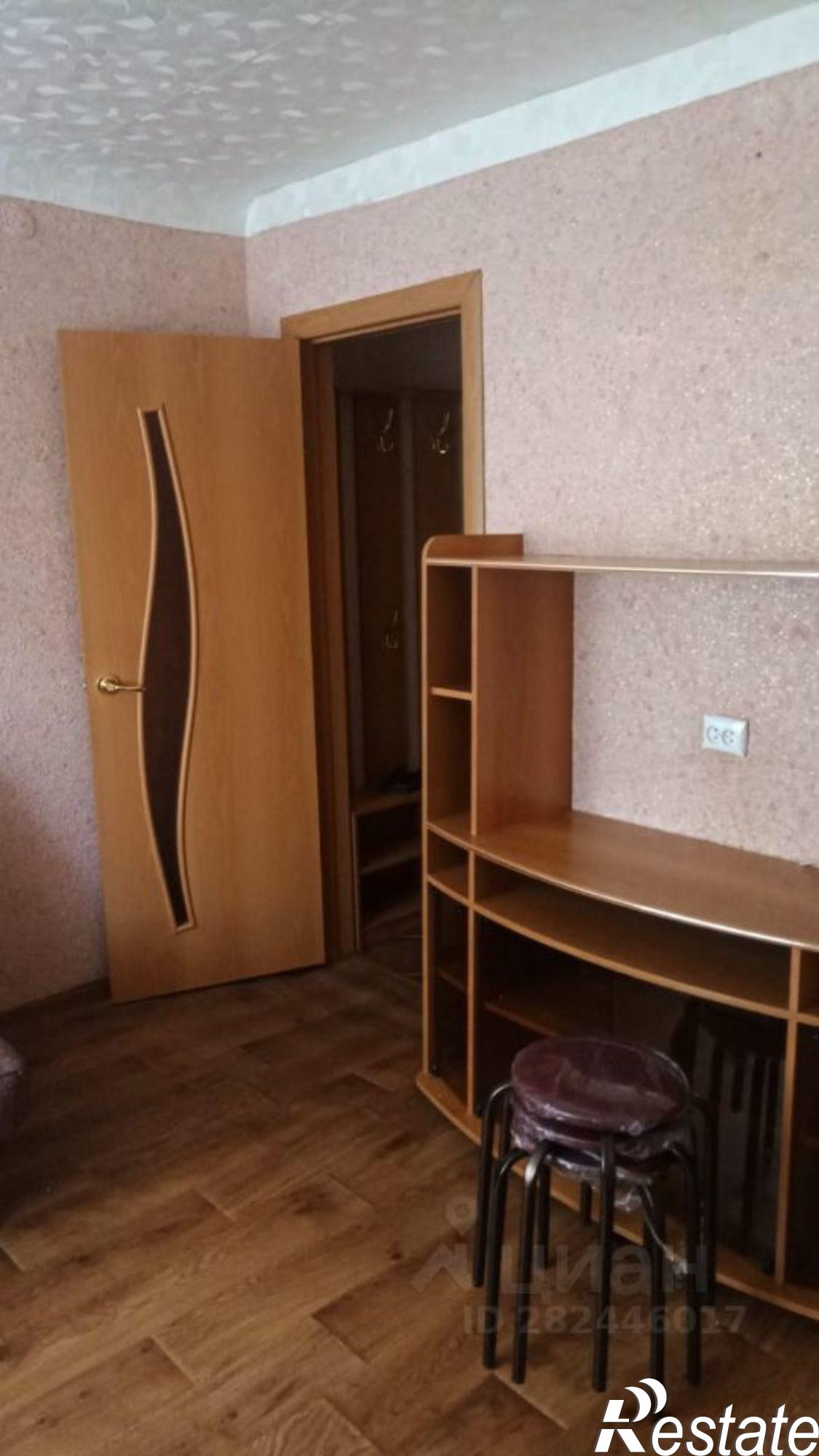 Сдать квартиру за 23 000 рублей на проспект Октября, 164/1