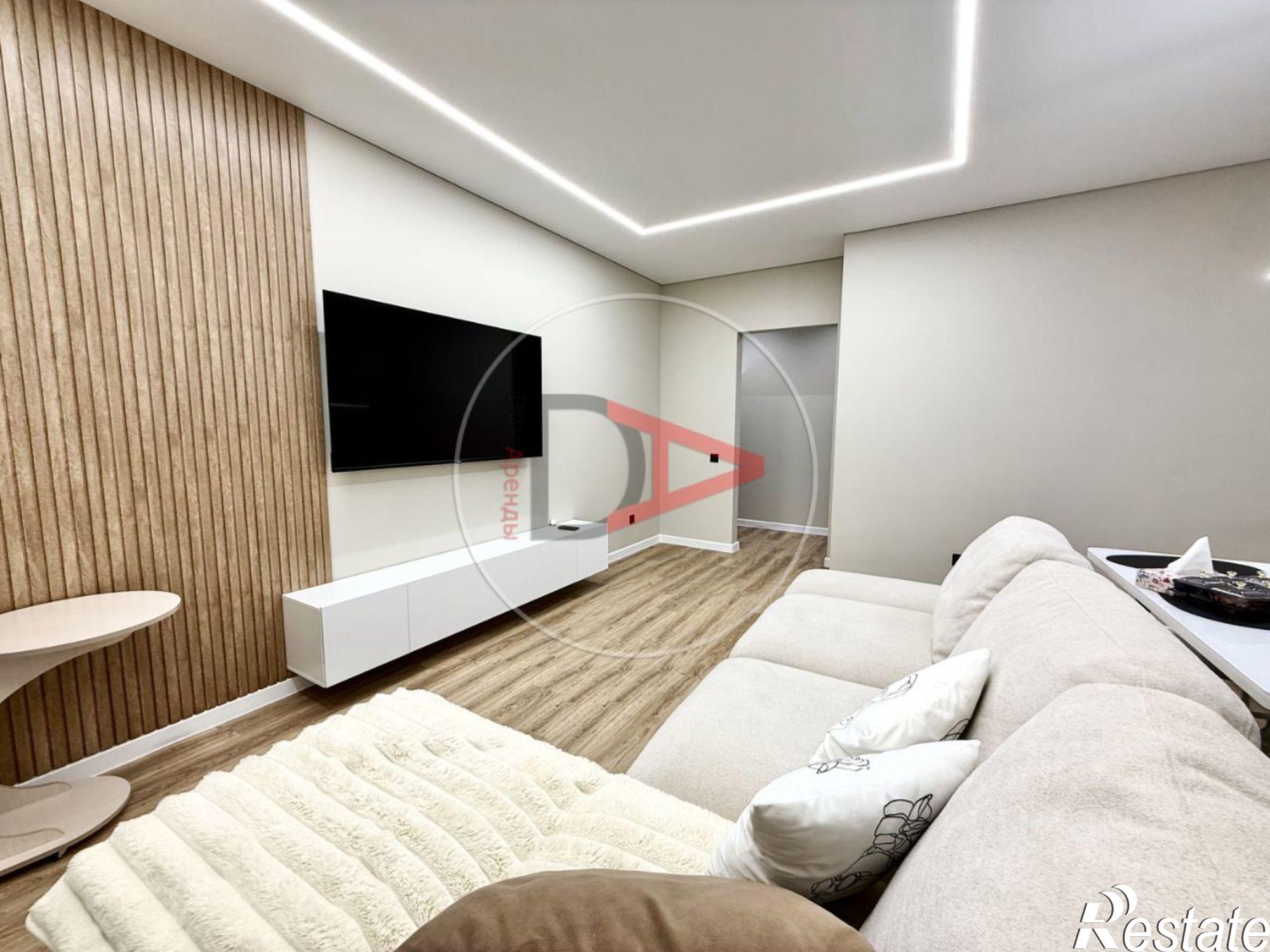 Сдать квартиру за 70 000 рублей на ул Пархоменко, 156б