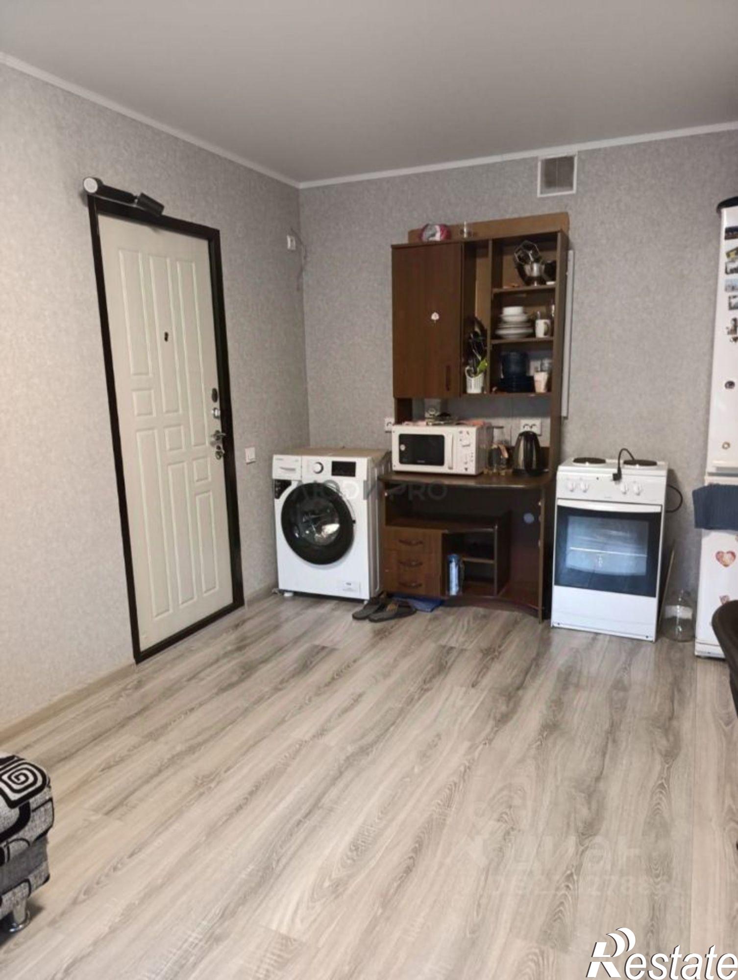 Купить комнату за 1 900 000 рублей на Молодежный б-р, 10