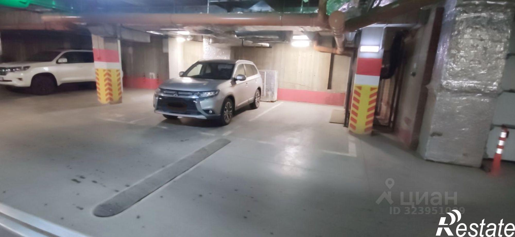 Купить гараж, место в паркинге за 850 005 рублей на проспект Октября, 107/3