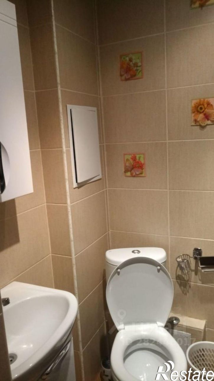 2-комн квартира проспект Октября, 164/1,  д. 164/1