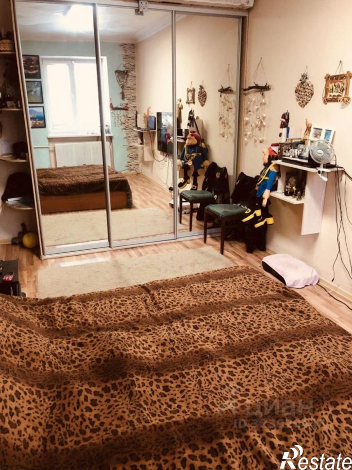 2-комн квартира улица Рыбакова, 4,  д. 4