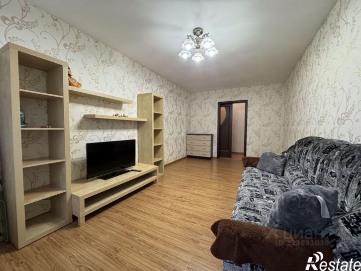 2-комн квартира улица Сагита Агиша, 10/1,  д. 10/1