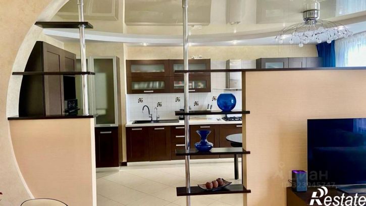 4-комн квартира улица Зайнаб Биишевой, 7/1,  д. 7/1