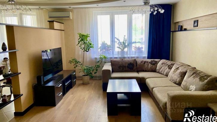 4-комн квартира улица Зайнаб Биишевой, 7/1,  д. 7/1