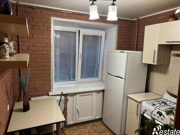 2-комн квартира проспект Октября, 87,  д. 87