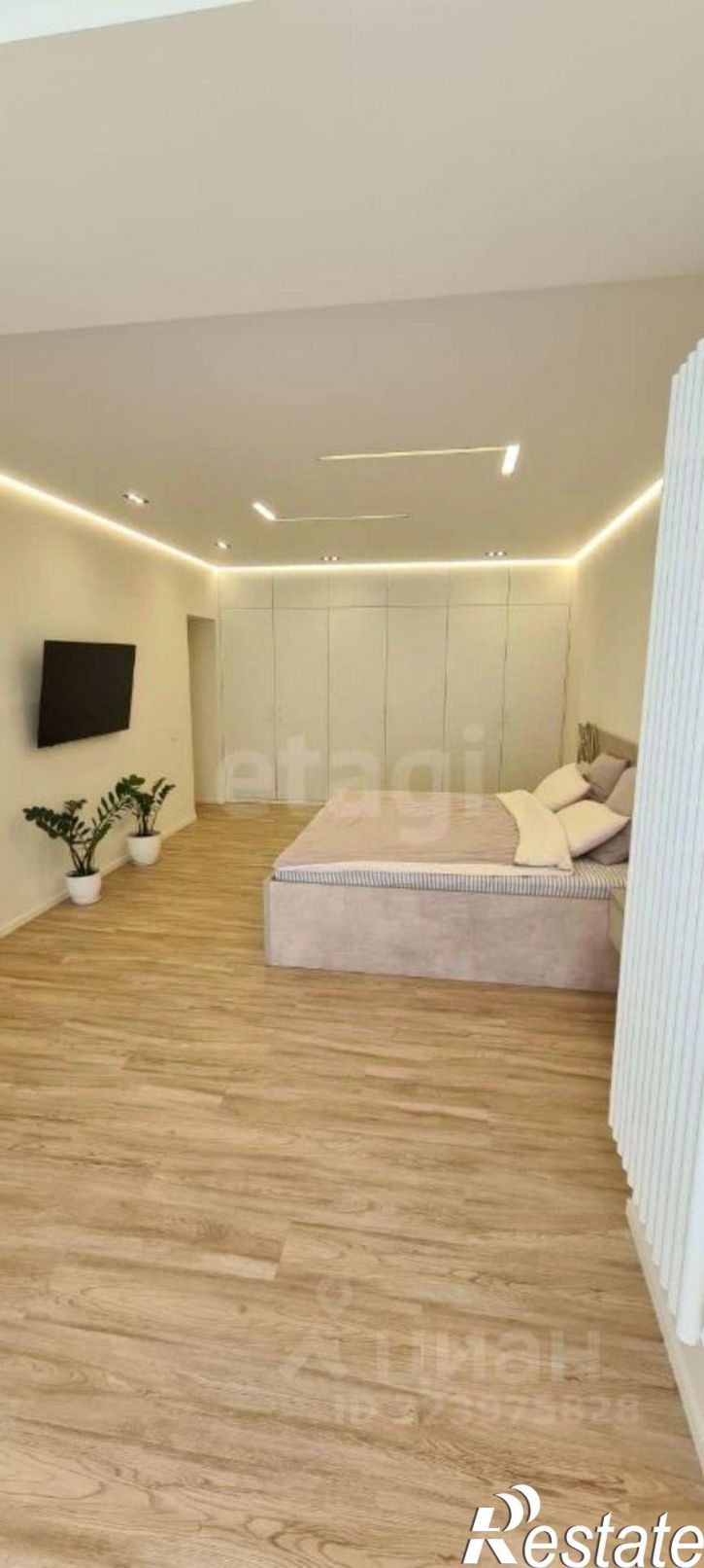 4-комн квартира улица Гафури, 27/2,  д. 27/2