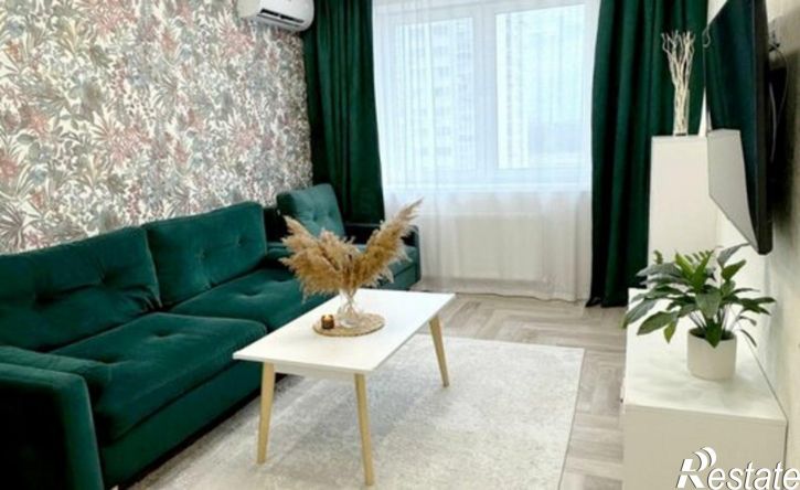 2-комн квартира улица Гази Загитова, 9/1,  д. 9/1