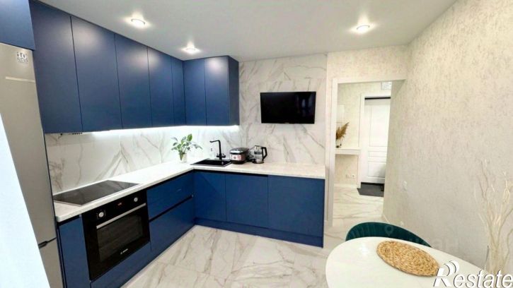 2-комн квартира улица Гази Загитова, 9/1,  д. 9/1