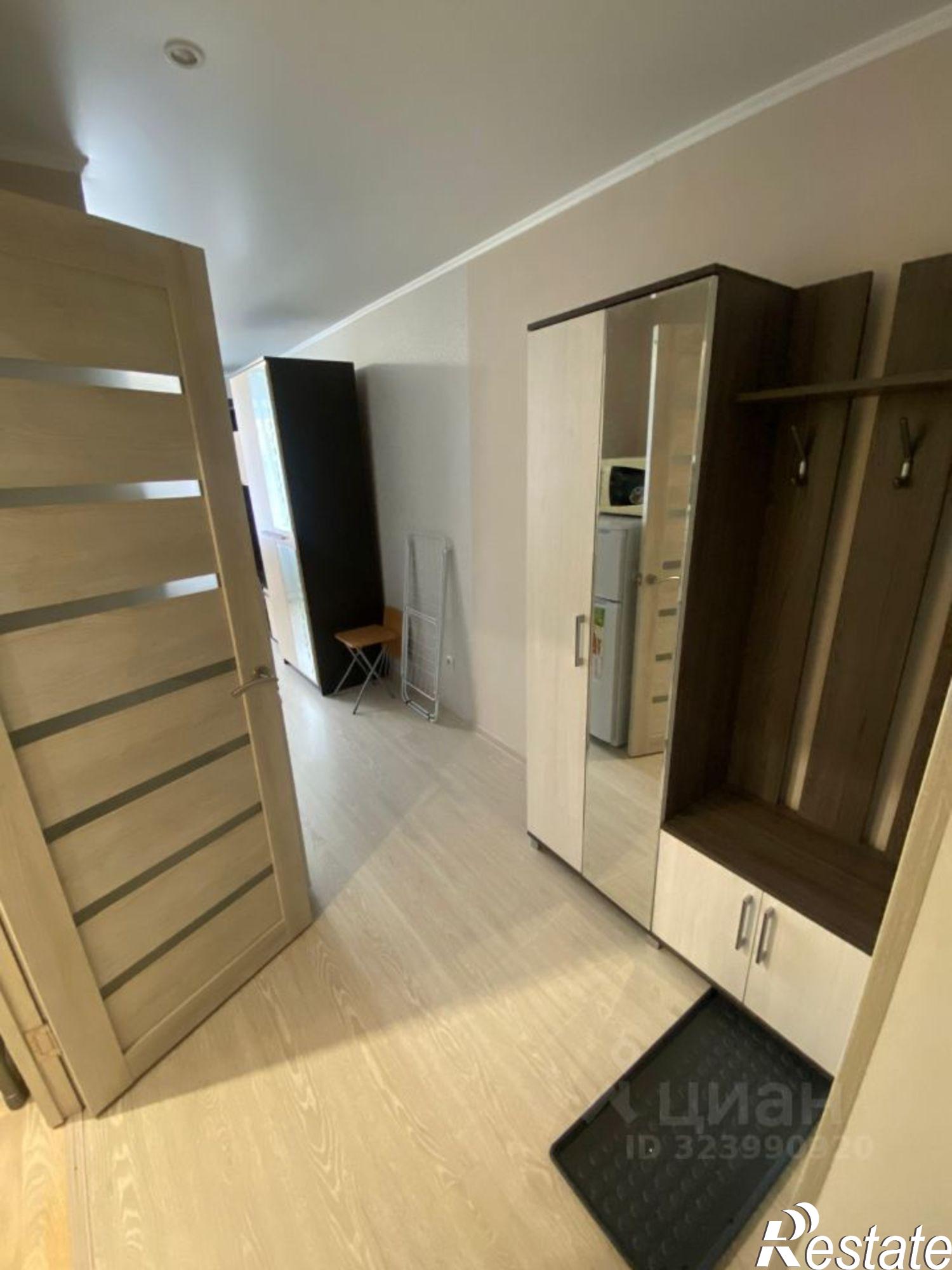 Сдать комнату за 18 000 рублей на ул Братьев Кадомцевых, 12