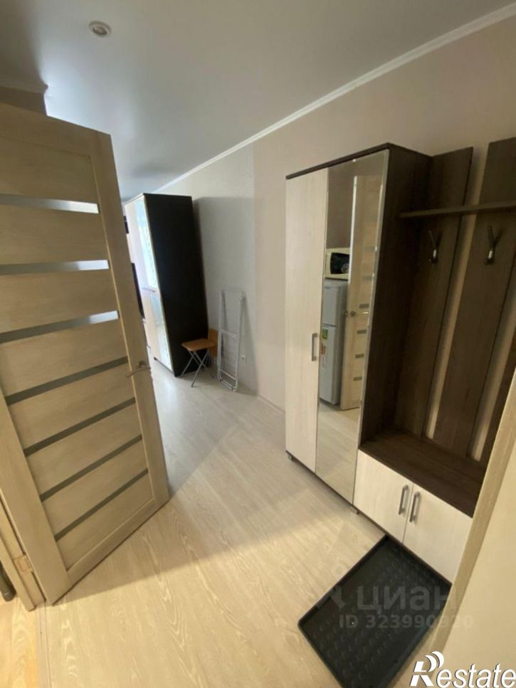 Комната ул Братьев Кадомцевых, 12,  д. 12