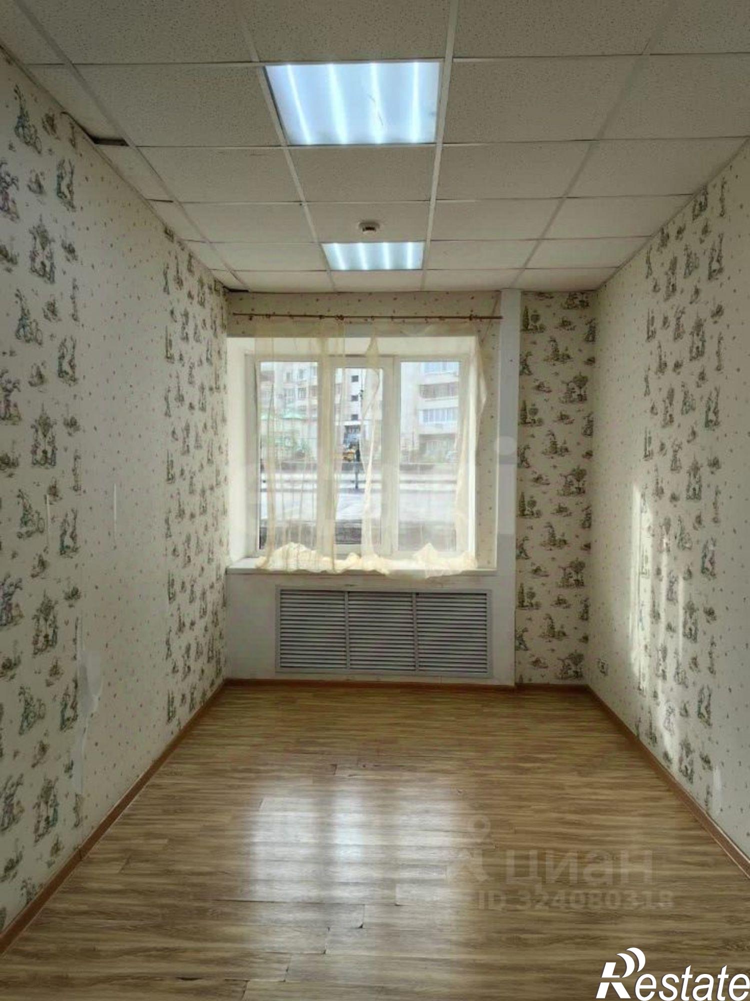 Купить помещение свободного назначения за 23 900 100 рублей на Комсомольская улица, 18