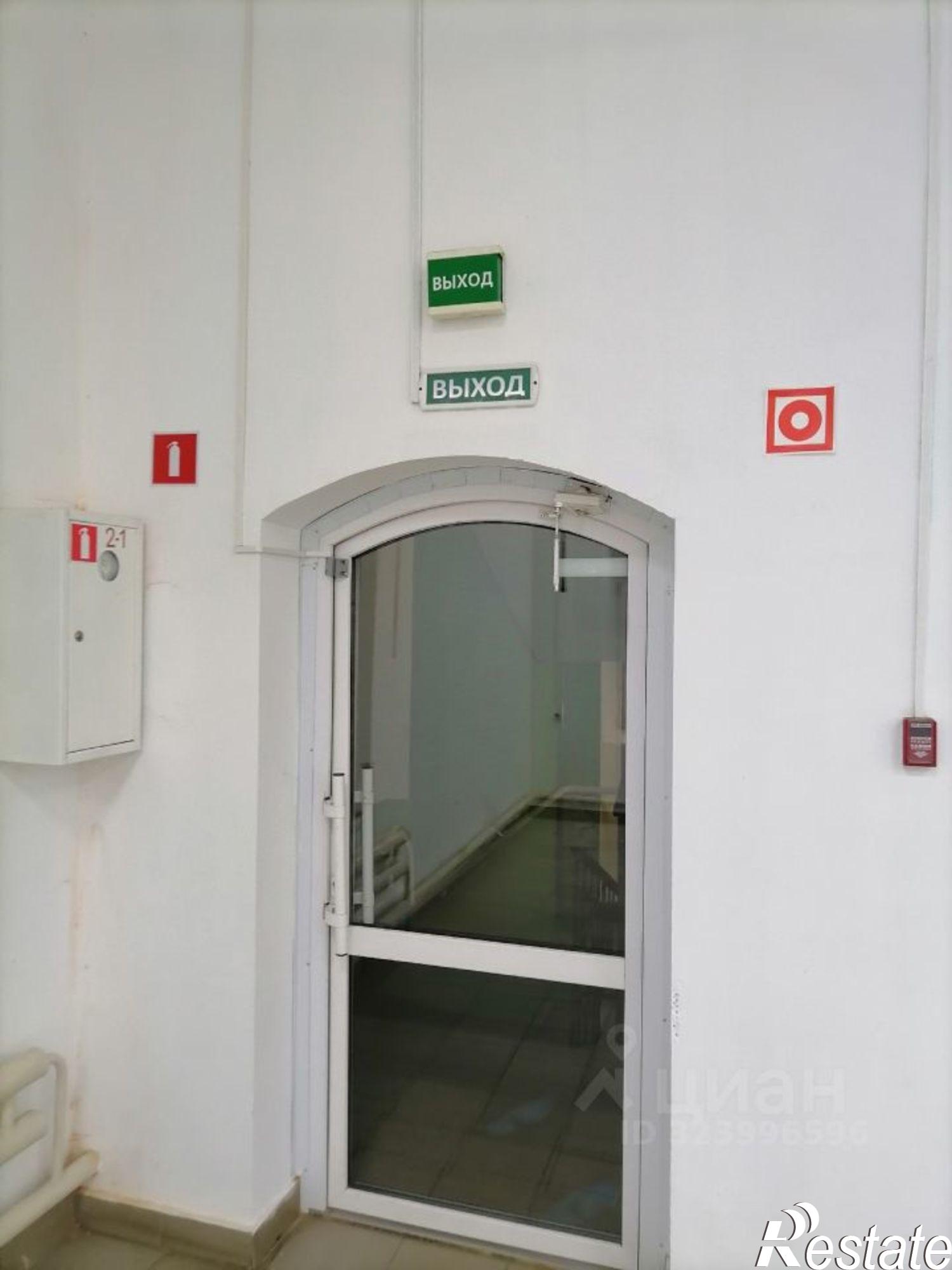 Сдать торговое помещение за 79 748 рублей на улица Глинки, 2