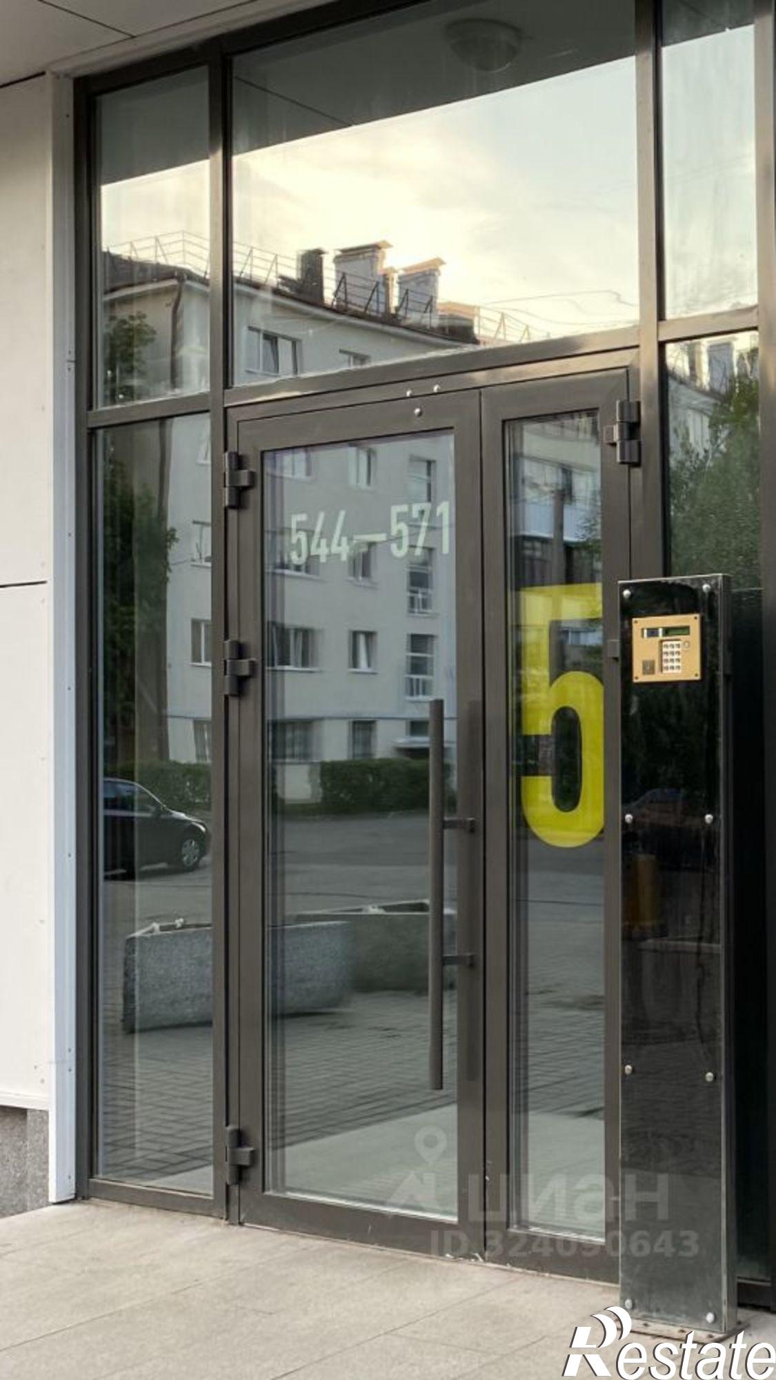 Купить квартиру за 9 000 000 рублей на проспект Октября, 107/3