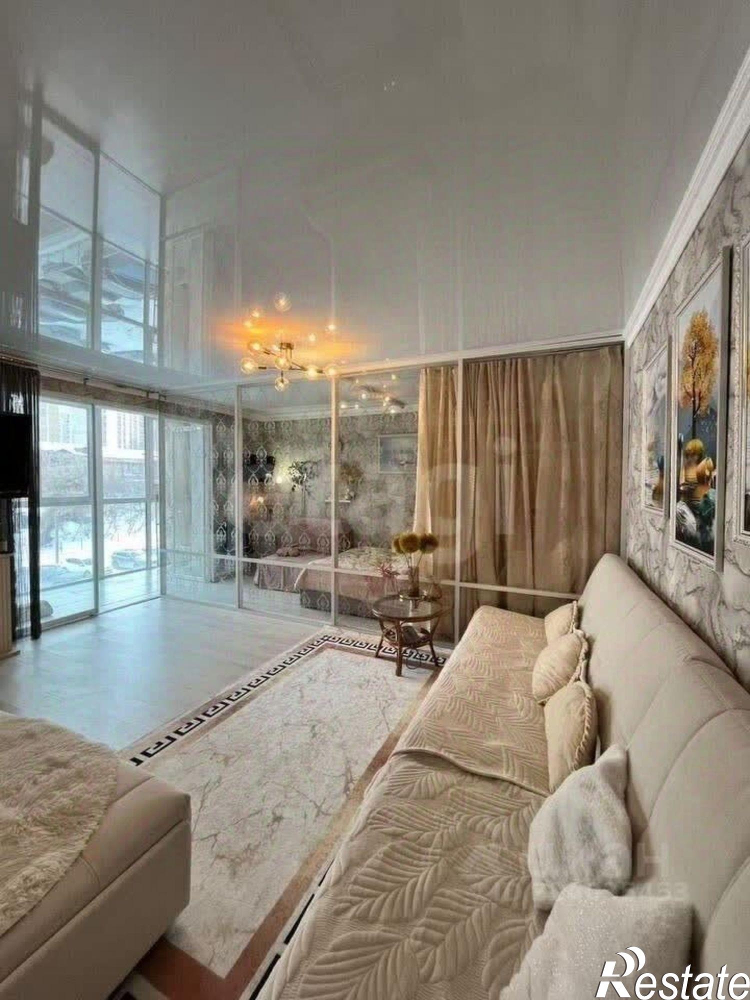 Купить квартиру за 10 850 000 рублей на ул Октябрьской Революции, 54а