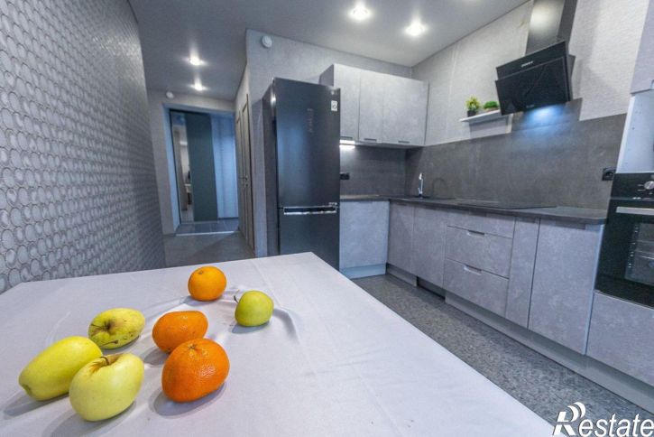 2-комн квартира улица Джалиля Киекбаева, 8,  д. 8