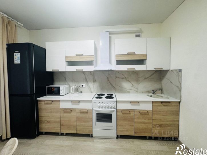 2-комн квартира улица Лётчиков, 1/8,  д. 1/8